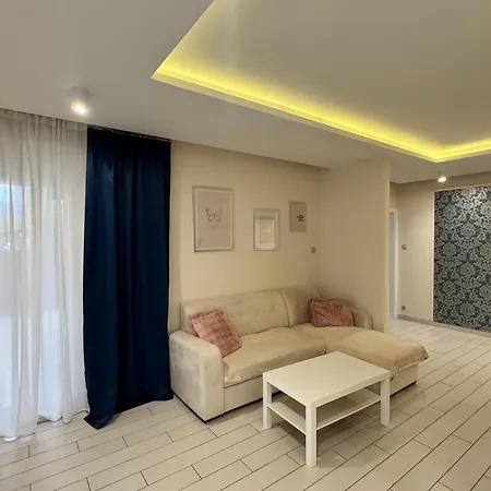 Beautiful & Modern Atlas Arena Zoo Parking Łódź